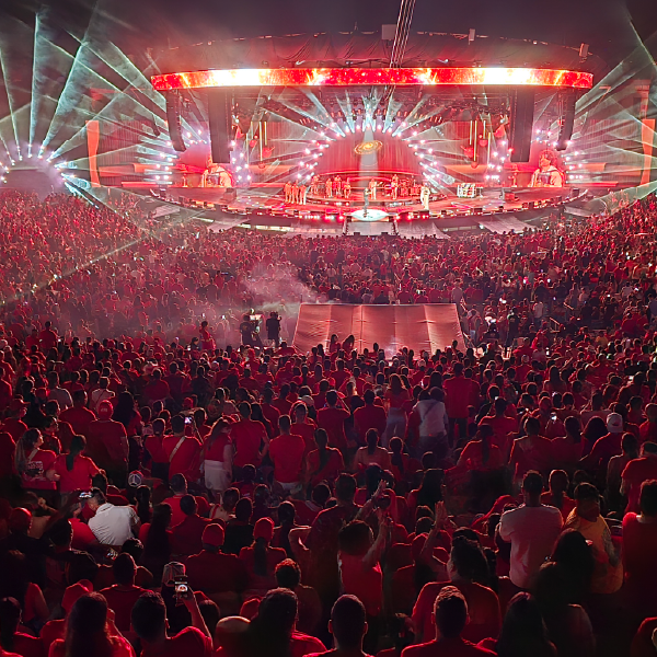 SILVESTRE DANGOND Y JUANCHO DE LA ESPRIELLA REVENTARON VALLEDUPAR