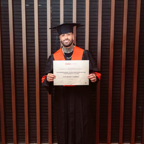 Nicky Jam recibe doctorado de Honoris Causa en Colombia