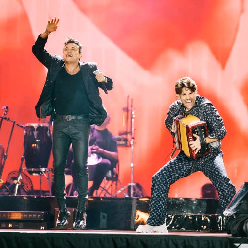 Silvestre Dangond y Juancho de la Espriella llenaron el Atanasio Girardot