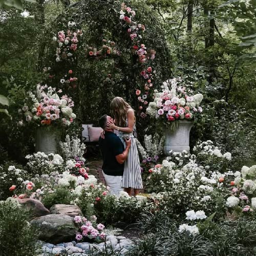 TAYLOR SWIFT Y TRAVIS KELCE SE COMPROMETEN