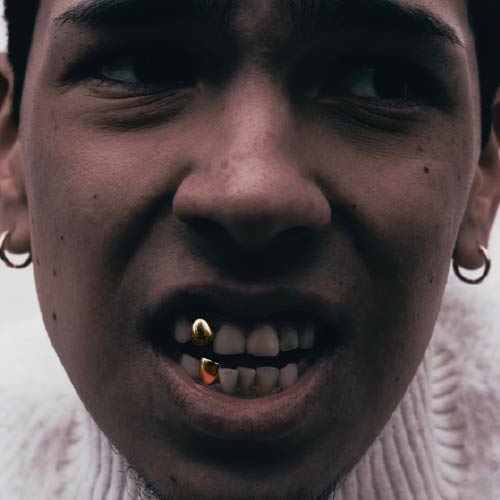 MILO J LANZA BAJO DE LA PIEL, EL PRIMER ADELANTO DE SU NUEVO ÁLBUM