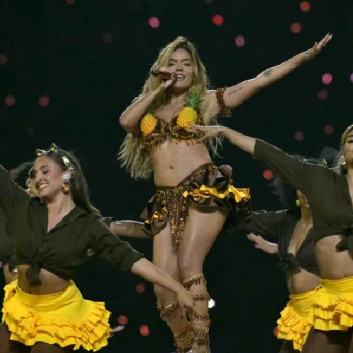 Karol G enloquece Sao Paulo con show explosivo en el medio tiempo del partido